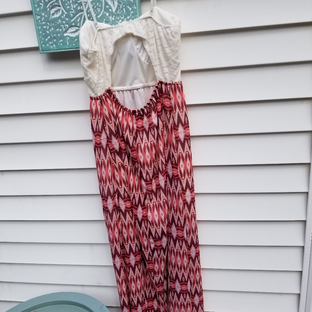 Pretty midi dress for summer - Picture 2 of 8